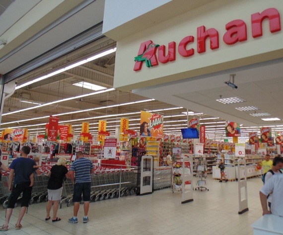 AUCHAN